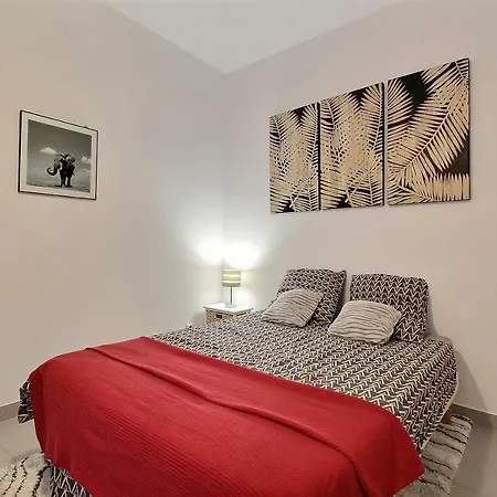 Apartment T2 Historique Plein Centre Ajaccio (Corsica)